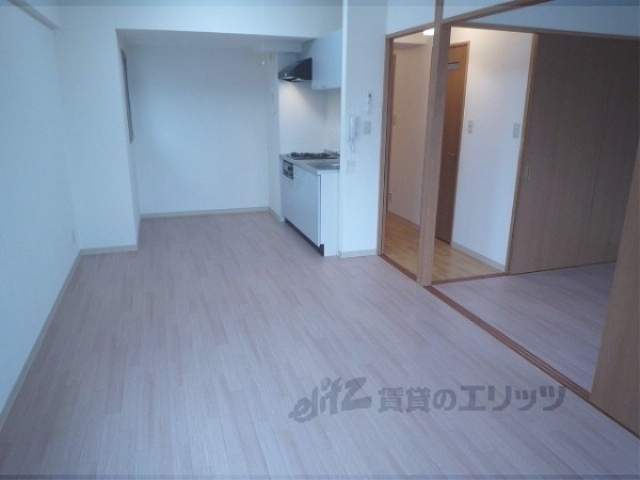 居室・リビング　リビング