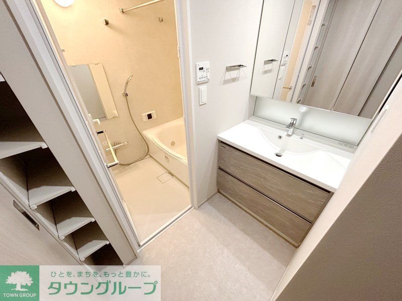 洗面設備　お部屋探しは株式会社　タウンハウジング　までお気軽にお問合…