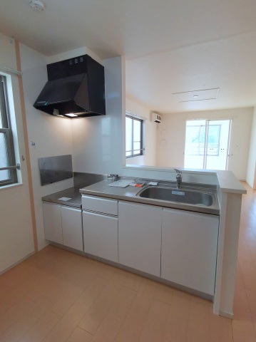 キッチン　人気の対面式キッチン