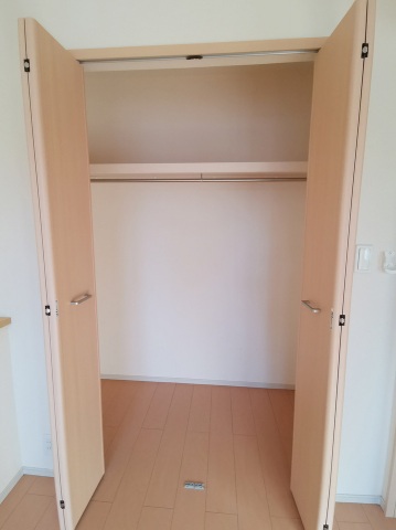 収納　クローゼット