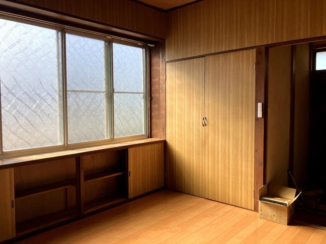 収納　一階の洋室