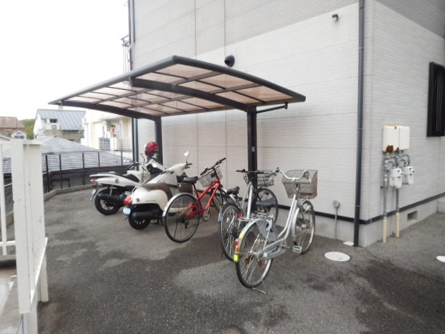 その他共有部分　駐輪場完備です