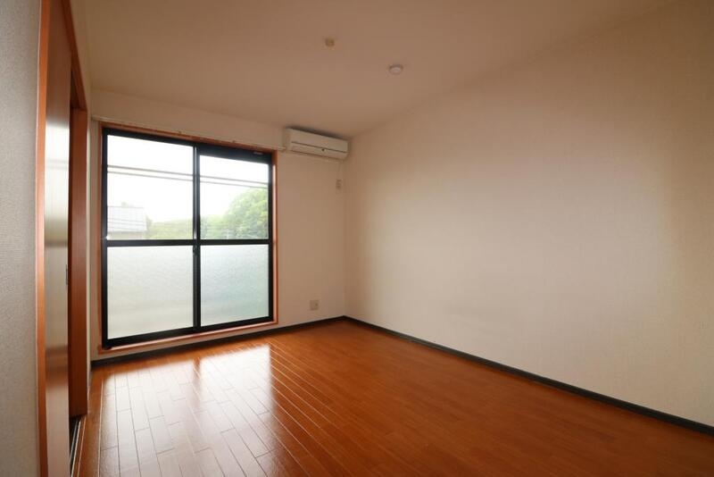 居室・リビング　ピッカピカのフローリングです。