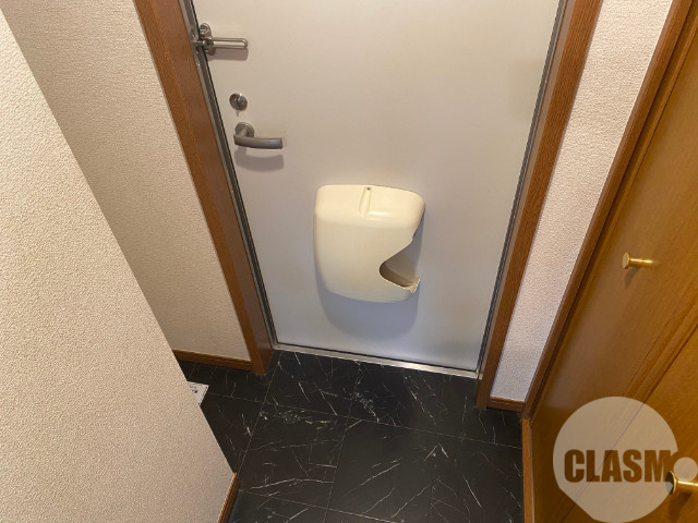 玄関　シューズボックス設置スペースあり♪