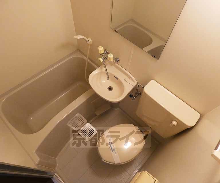 バス・シャワールーム　ユニットバスです。