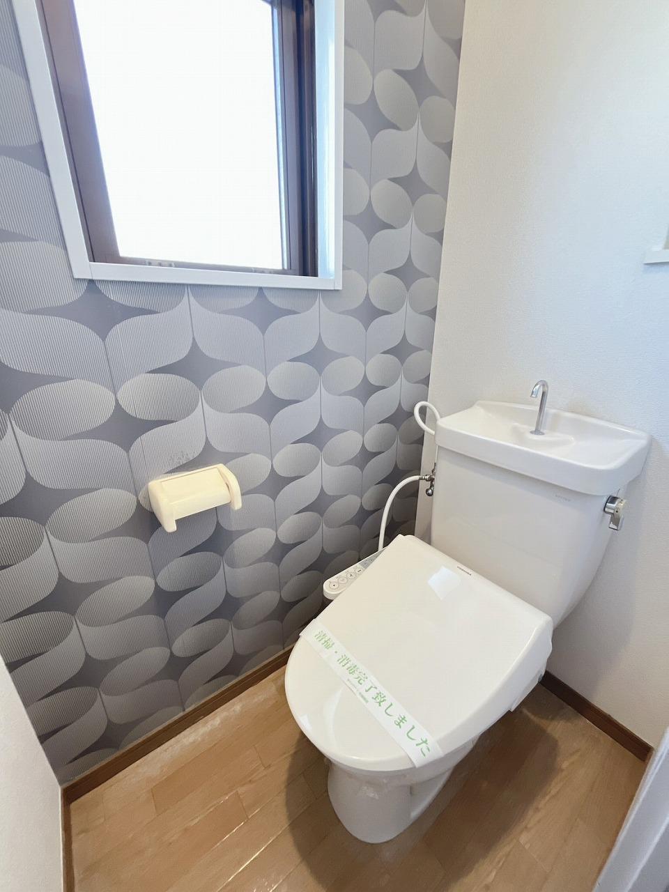 トイレ　ウォシュレット完備