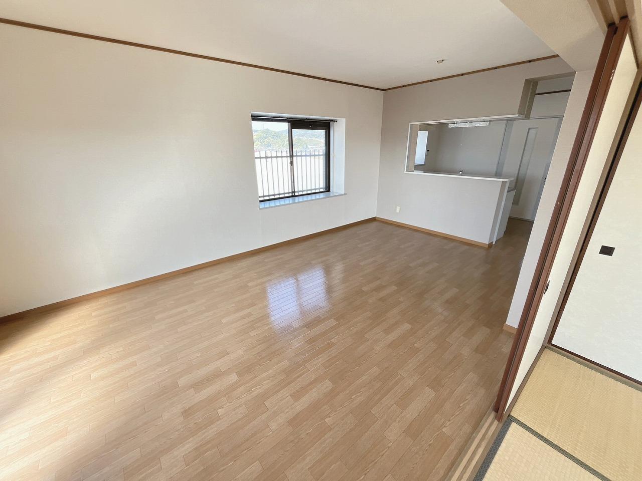 居室・リビング　リビング