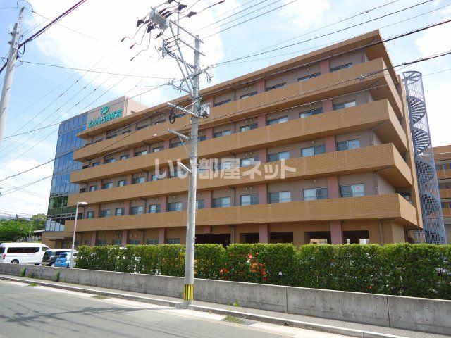 病院　北九州古賀病院（病院）まで617m