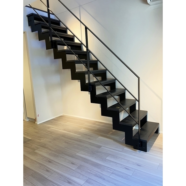 その他　階段　２０２６年１月撮影