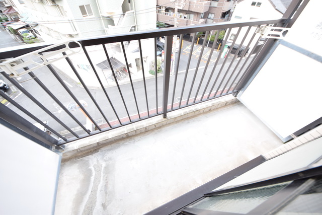 バルコニー　～今日は干すぞー～