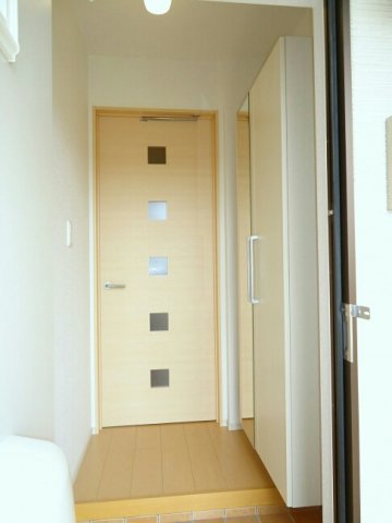 玄関　きれいな玄関です