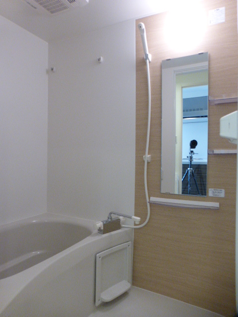 バス・シャワールーム　バス※別部屋参考写真