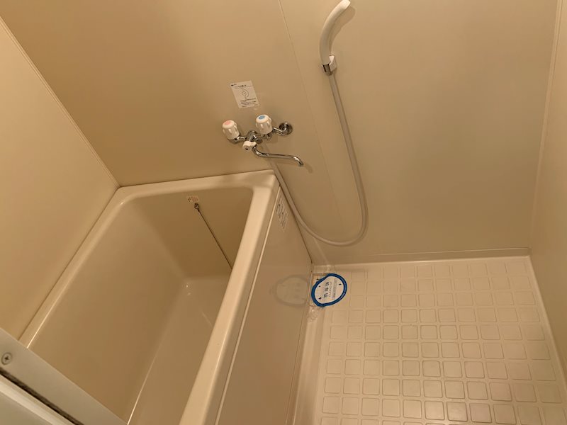 バス・シャワールーム　別部屋のお写真です。ご参考までに！