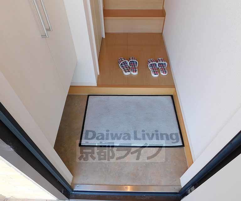 玄関　段差も少ない