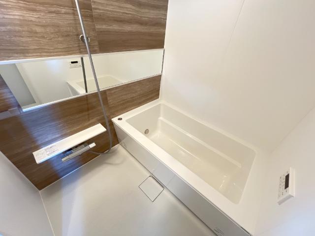 バス・シャワールーム　バス（イメージ）