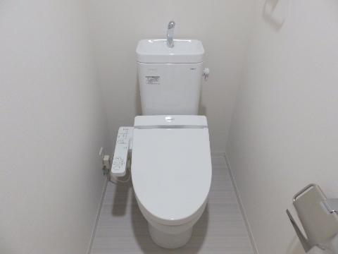 トイレ　シャワー付トイレ