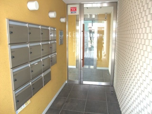 エントランス　★キレイなエントランス★