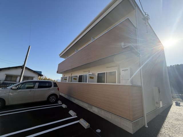 COLLINA中山新町の外観写真