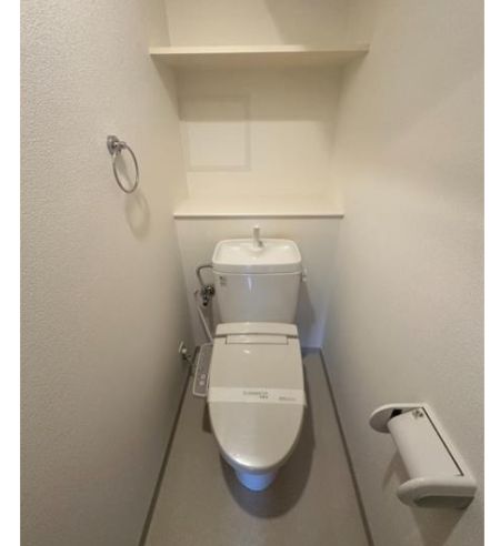 トイレ　落ち着いたトイレです