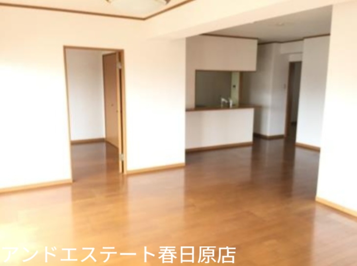 居室・リビング　２０帖もある広～いリビングです