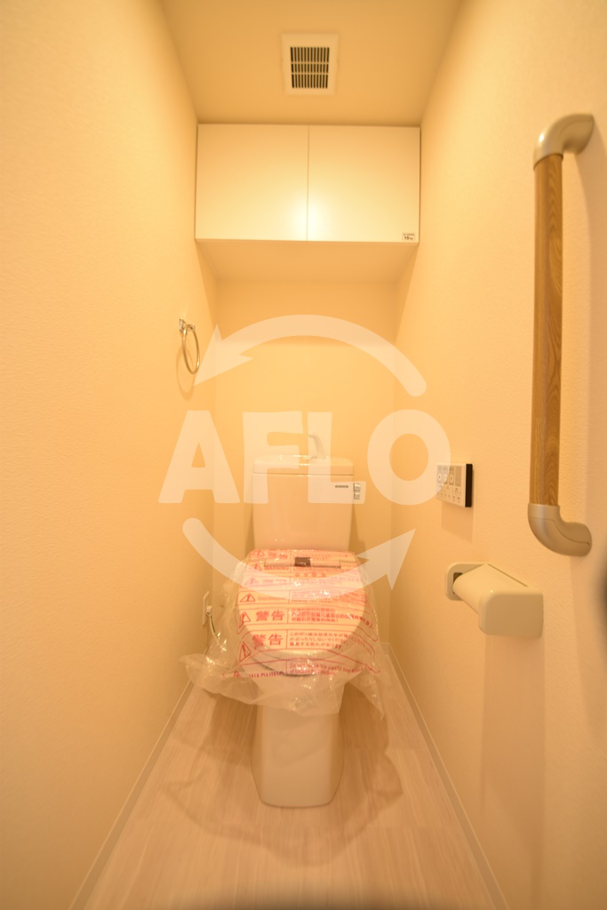 トイレ　リバーガーデン岸里玉出　トイレ