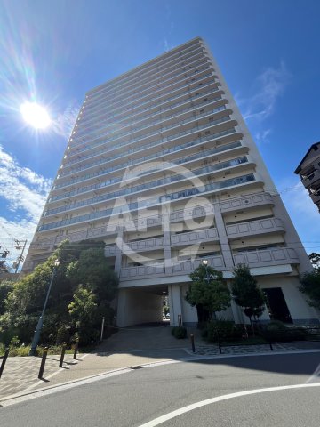 建物外観　リバーガーデン岸里玉出　外観