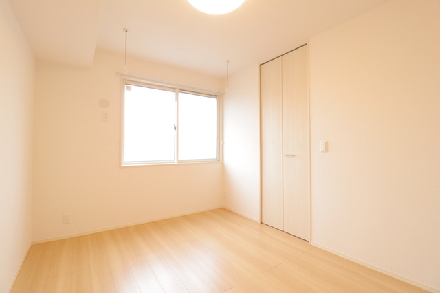 居室・リビング　洋室