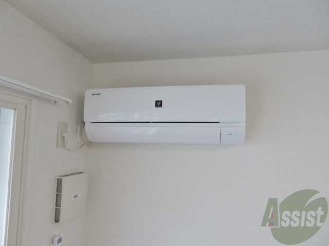 その他設備　ちゃんとエアコンもついているので、安心してくださいね。