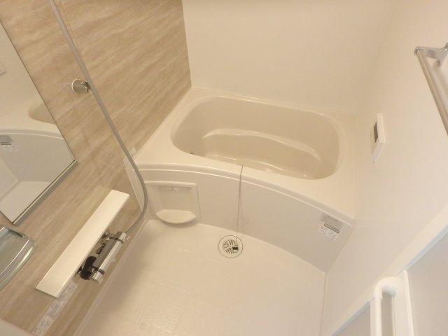 バス・シャワールーム　浴室です