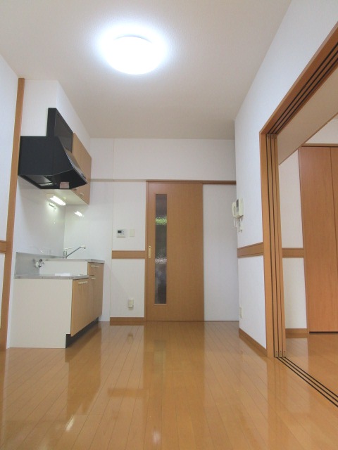 居室・リビング　明るい室内です☆