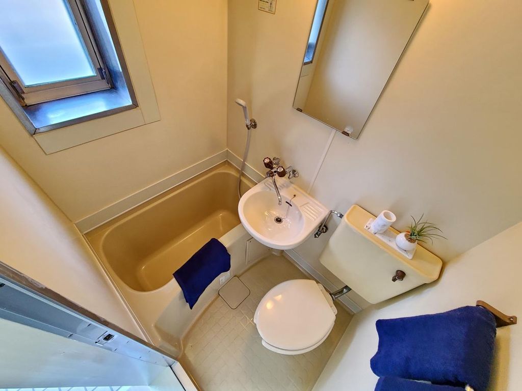 バス・シャワールーム　バス