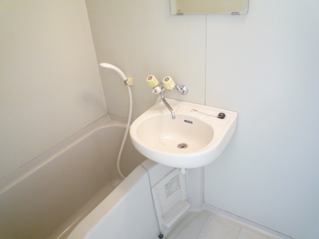 洗面設備　※別室参考写真