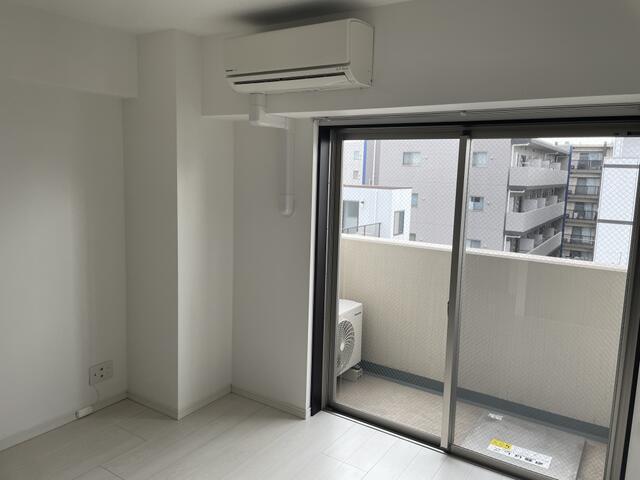 居室・リビング　?