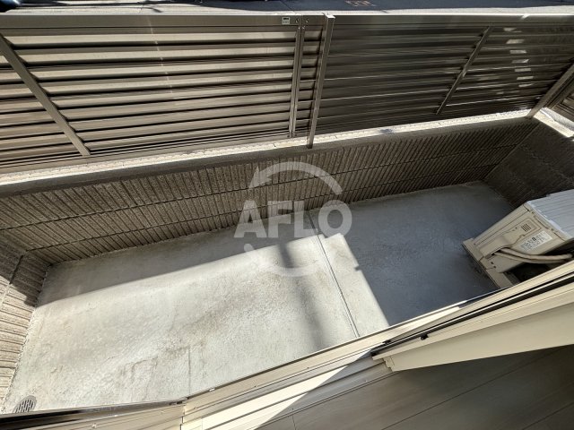 バルコニー　ヴェール エブラン　バルコニー