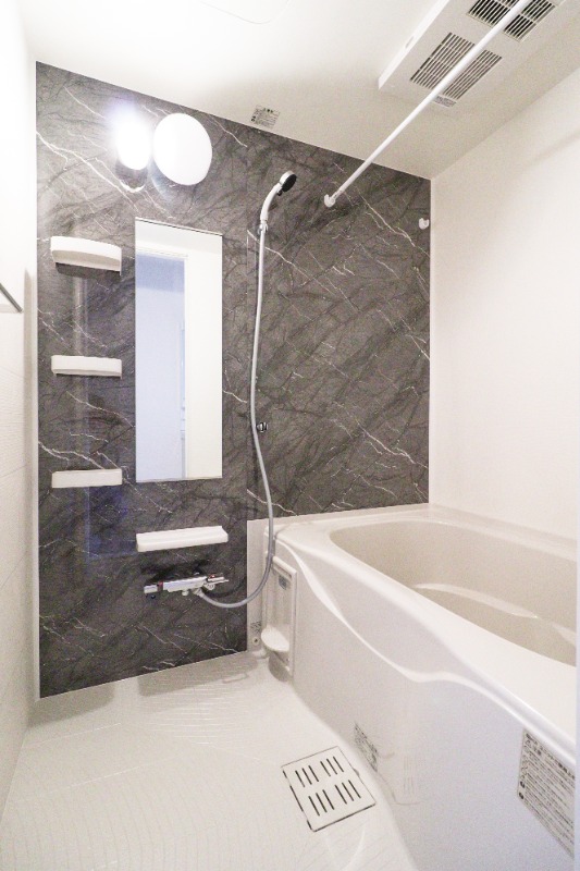 バス・シャワールーム　図面と現状に相違がある場合には現状を優先