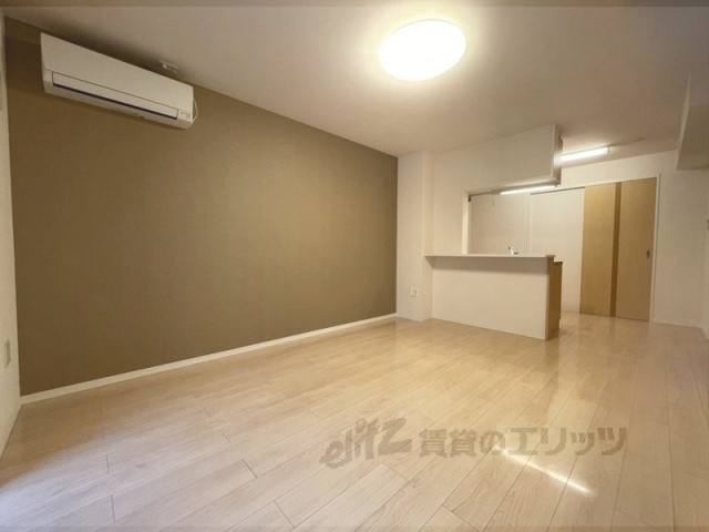 居室・リビング　リビング