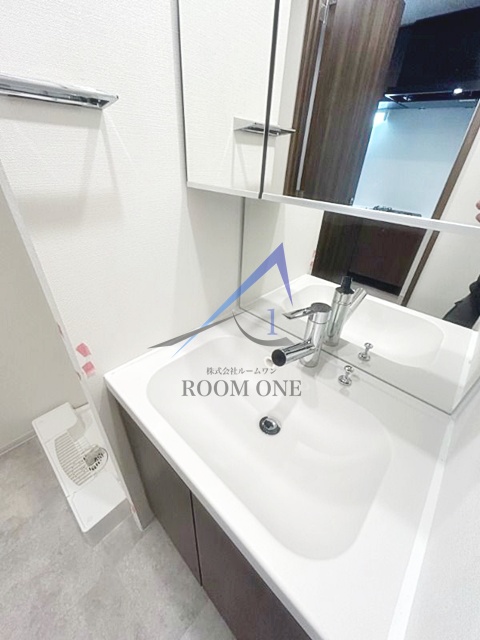 洗面設備　洗面台です。