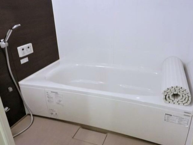 バス・シャワールーム　バスルーム