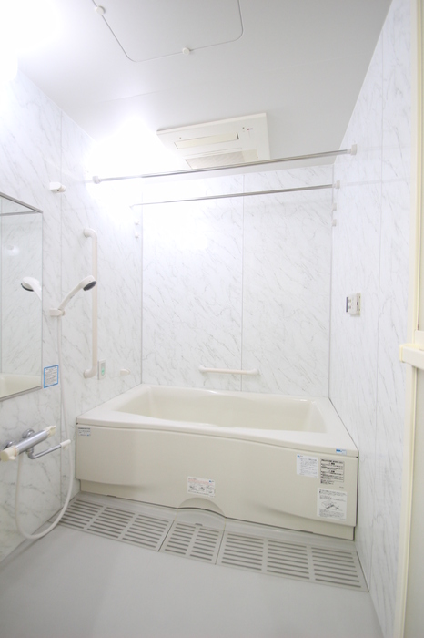 バス・シャワールーム　バス※別部屋参考写真