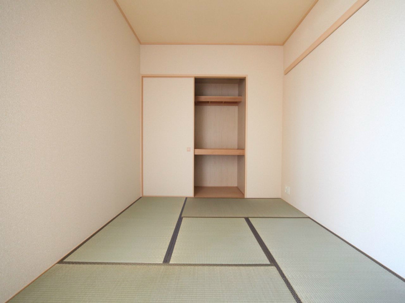 その他部屋・スペース　和室4.5帖　押入れ（収納充実してます）