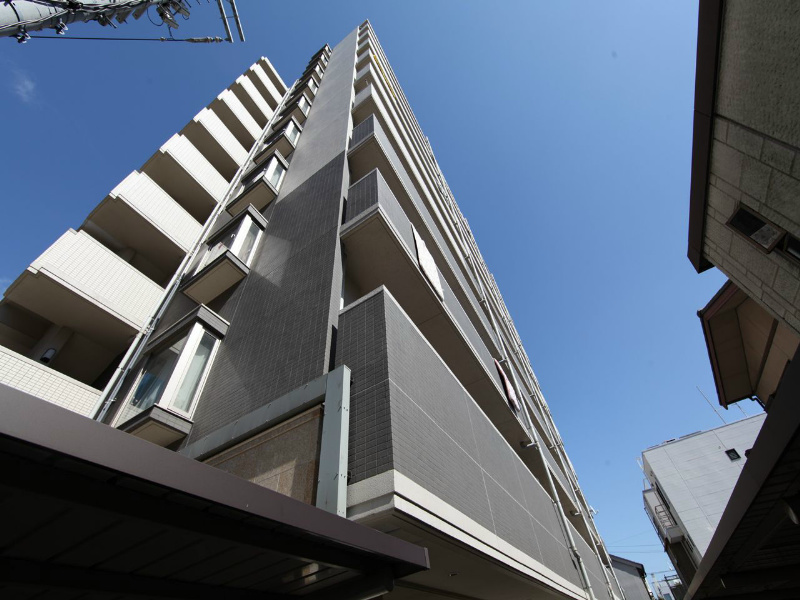 建物外観　外観　オートロック　防犯カメラ