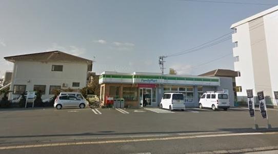 コンビニ　ファミリーマート大淀二丁目店（コンビニ）まで365m