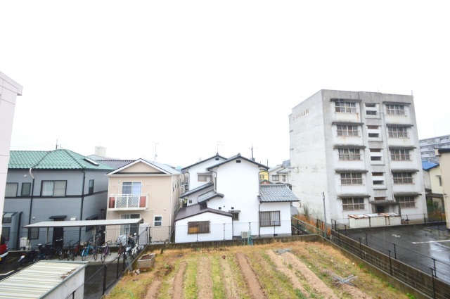 スーパー　スパーク佐方店（スーパー）まで689m