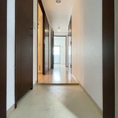 玄関　同仕様タイプです