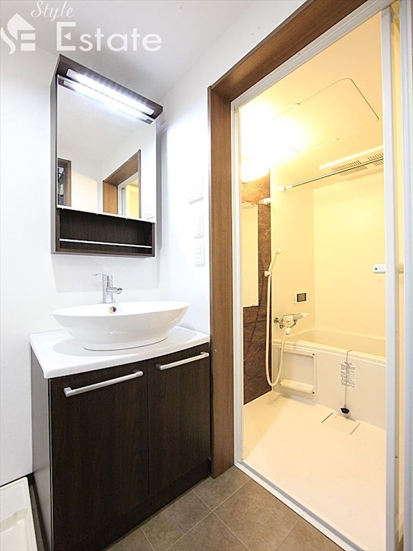 洗面設備　洗面所