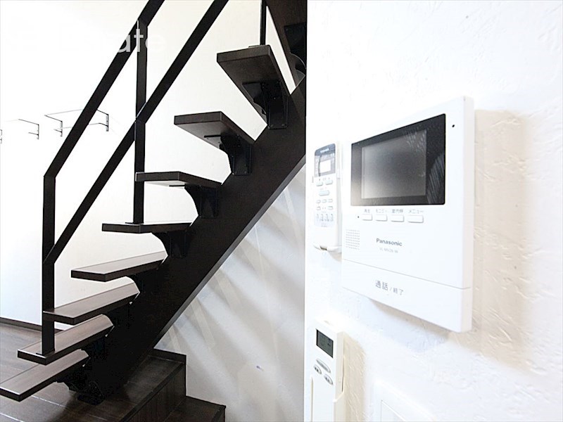 セキュリティ　モニター付きインターホン