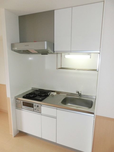 キッチン　２口ガスコンロ付のキッチンです。