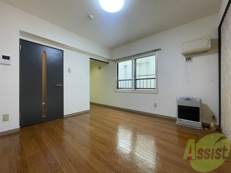 居室・リビング　広くてきれいなリビングです！快適に過ごせそうですね。