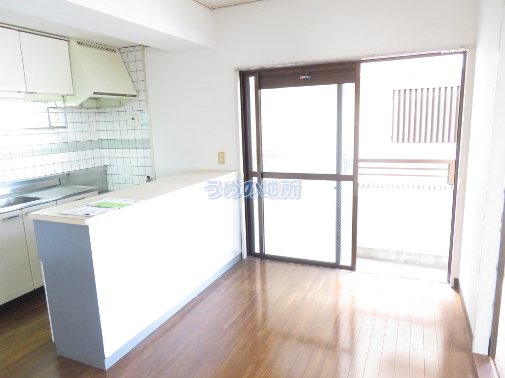 居室・リビング　リビング