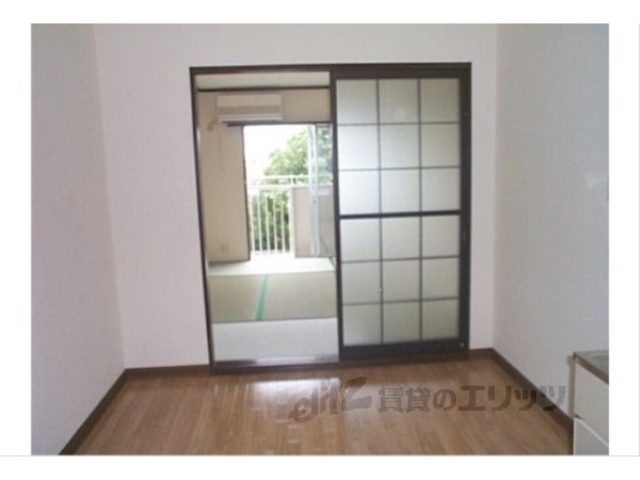 居室・リビング　洋室